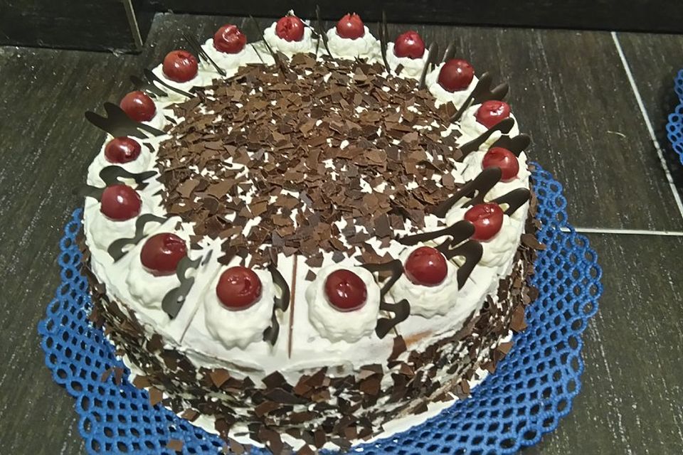 Schwarzwälder Kirschtorte