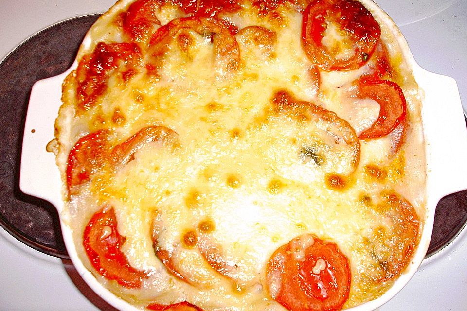 Tomatenlasagne mit Weißwein-Sauce