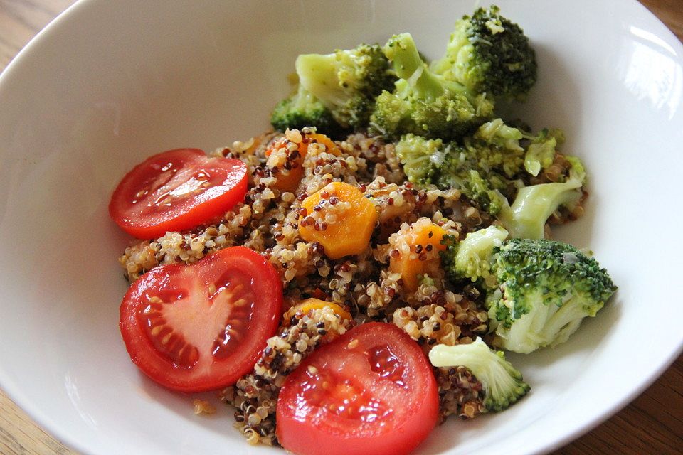 Quinoa mit Brokkoli