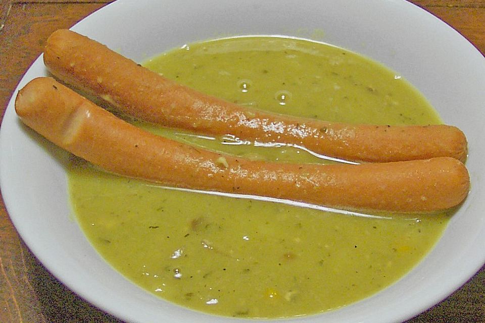 Erbsensuppe mit süßem Senf