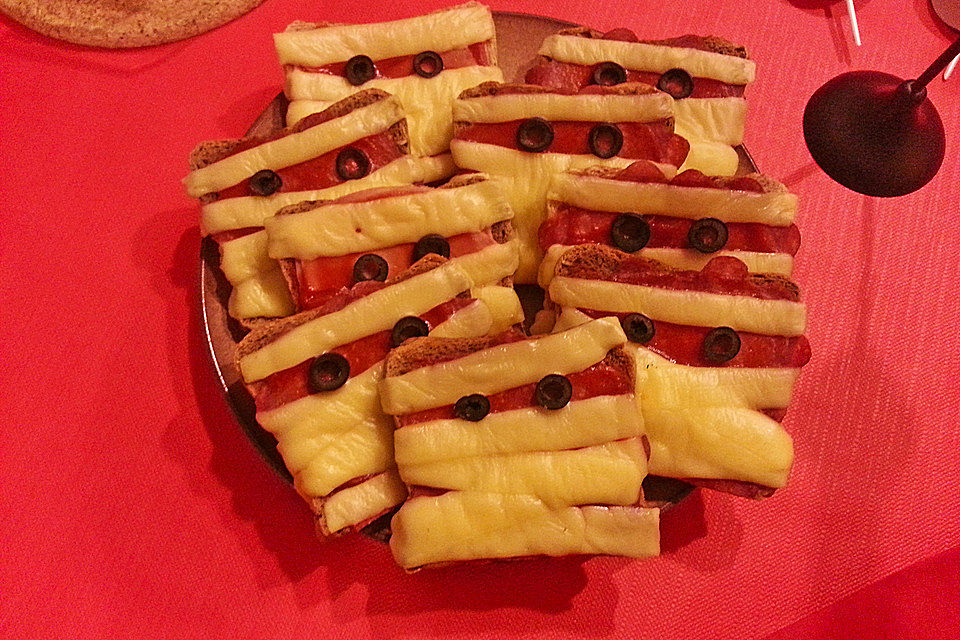 Mumien-Toasts