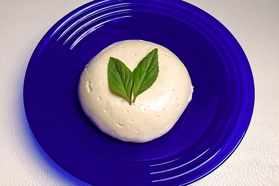 Veganer Mozzarella