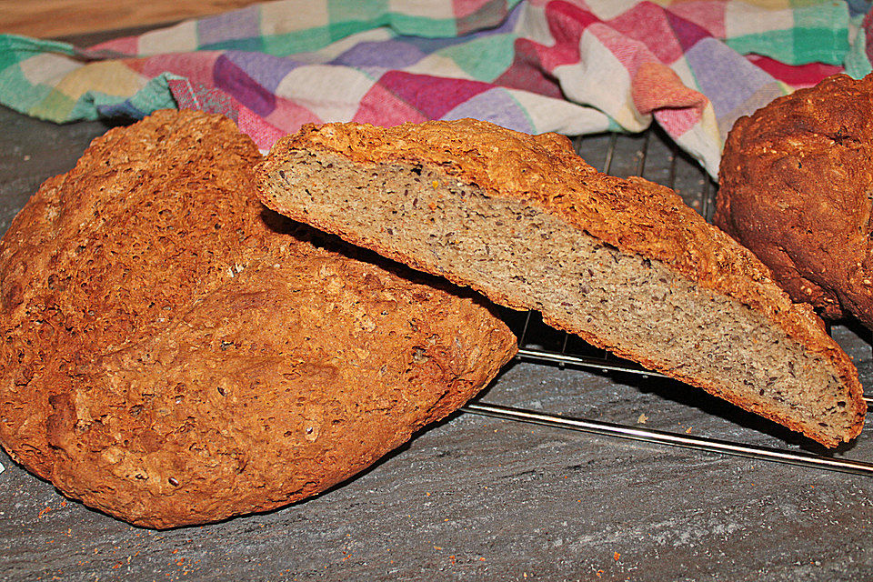 Buchweizen - Dinkel Brot