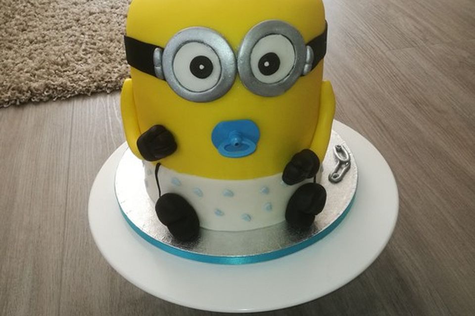 3D-Minion-Torte