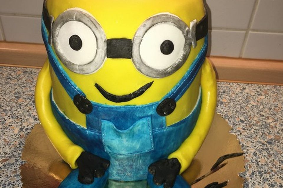 3D-Minion-Torte