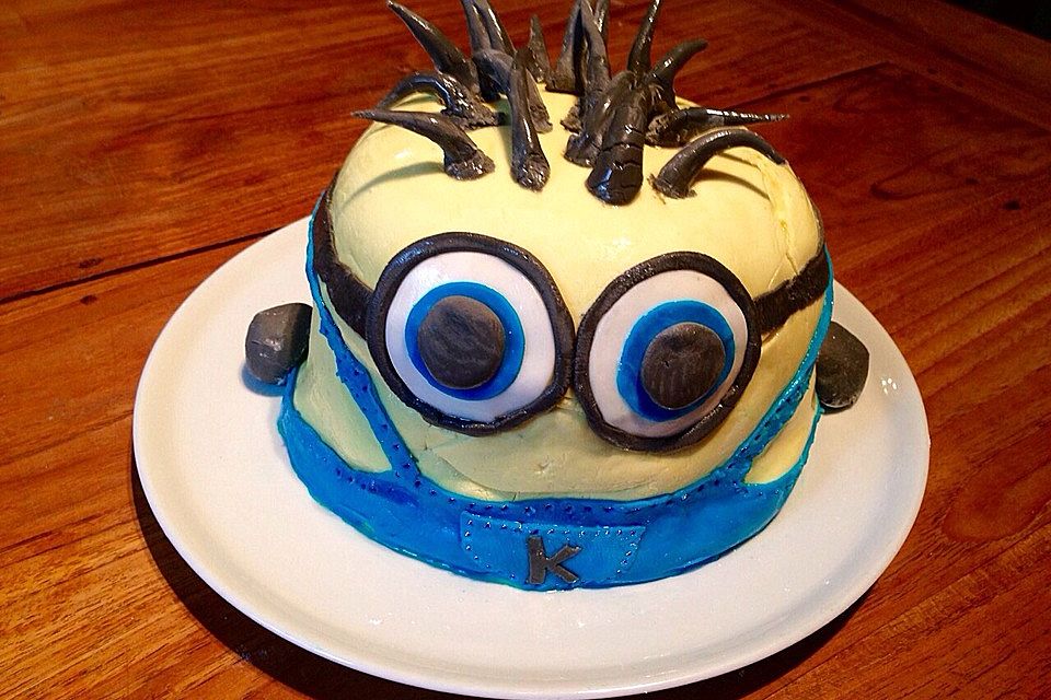 3D-Minion-Torte