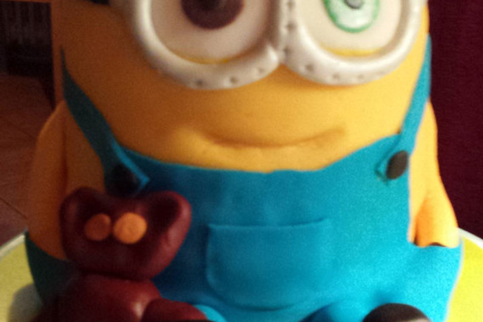 3D-Minion-Torte