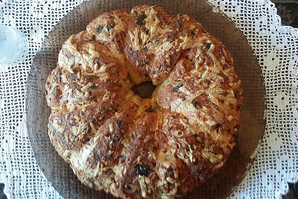 Selbstgebackenes Knoblauchbrot