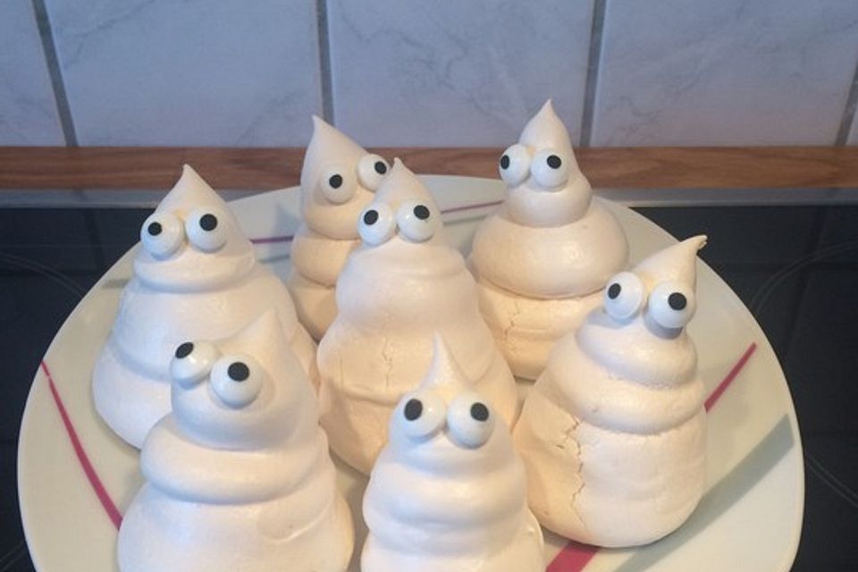 Kleine Meringue-Gespenster