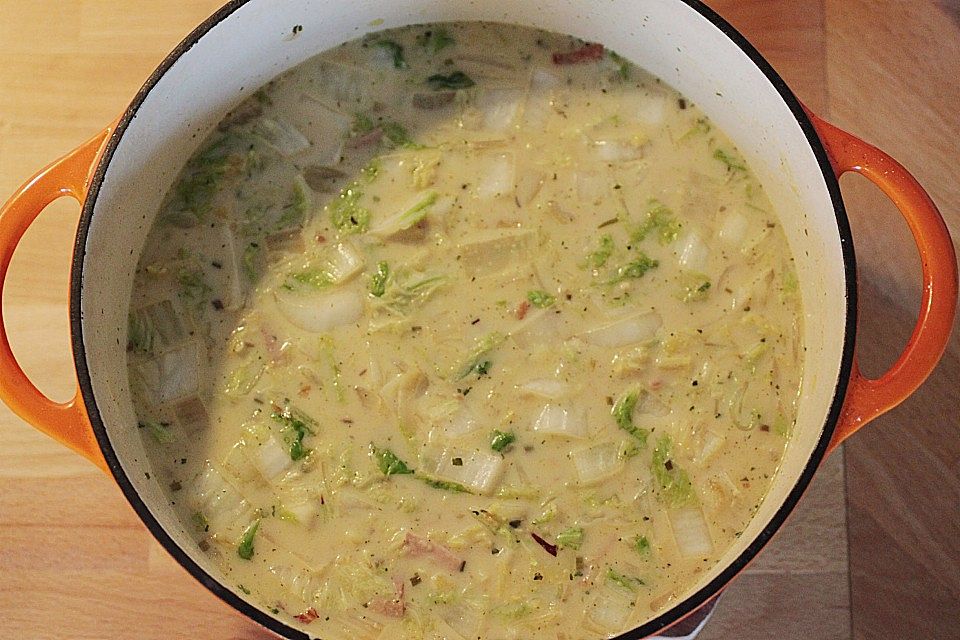 Chinakohlsuppe