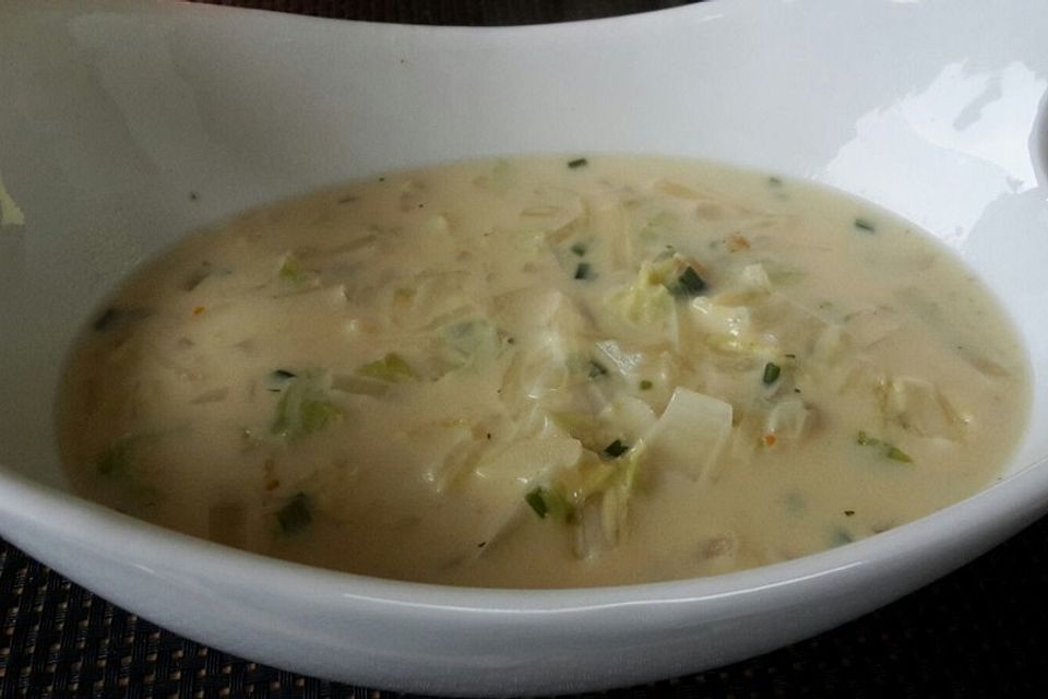 Chinakohlsuppe