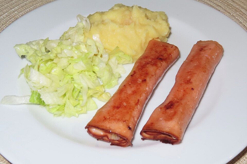 Leberkäserollen mit Sauerkraut