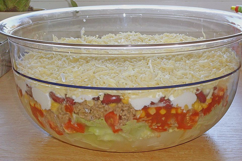 Mexikanischer Schichtsalat