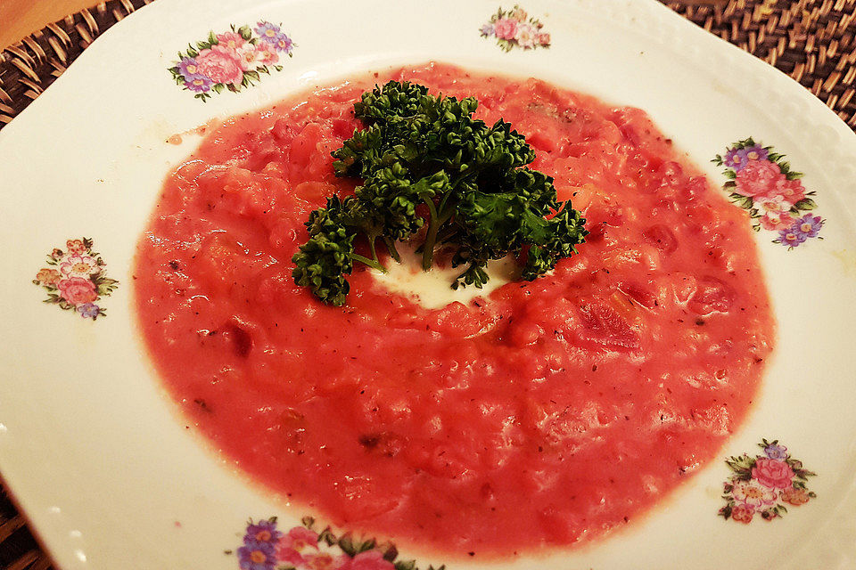 Rosa Kartoffelsuppe