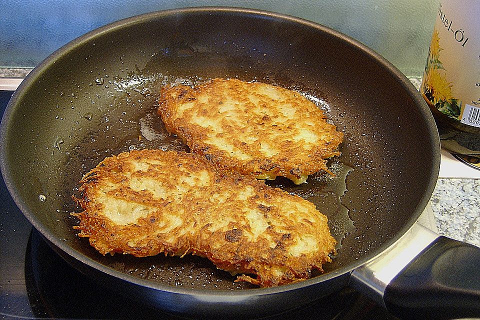 Kartoffelpuffer / Reibekuchen / Reibedatschi