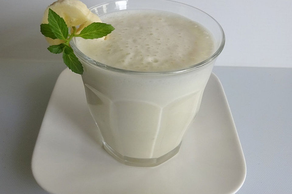 Einfacher Bananenshake mit Traubenzucker