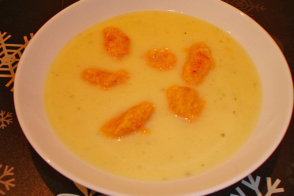 Kohlrabicremesuppe mit Möhrenklößchen