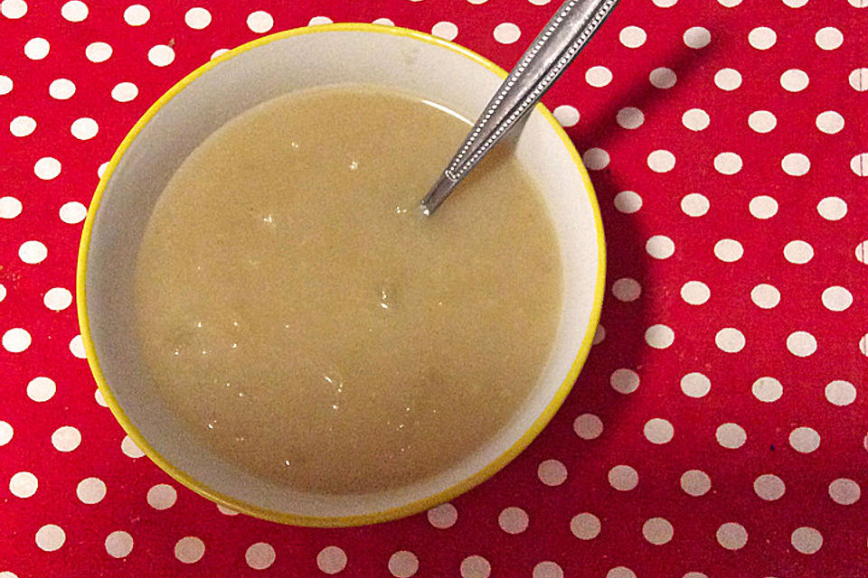 Mamas warme Birnensuppe