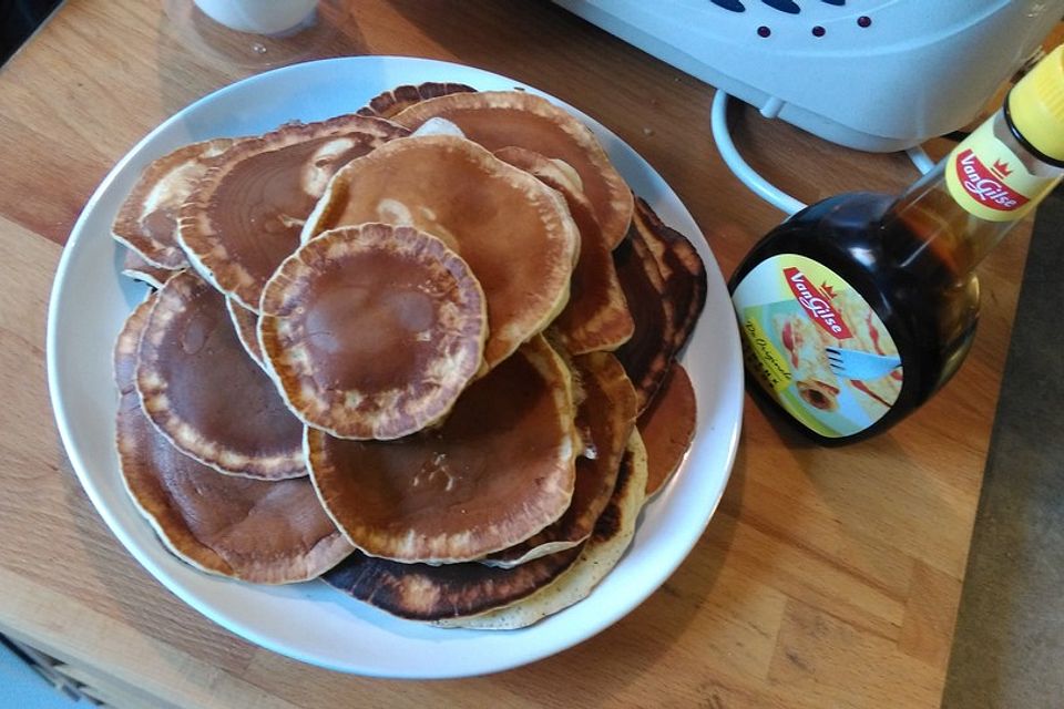 Mini-Pfannkuchen oder Pancakes