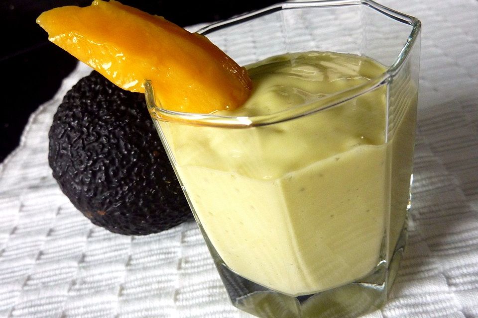 Avocado-Mango-Smoothie