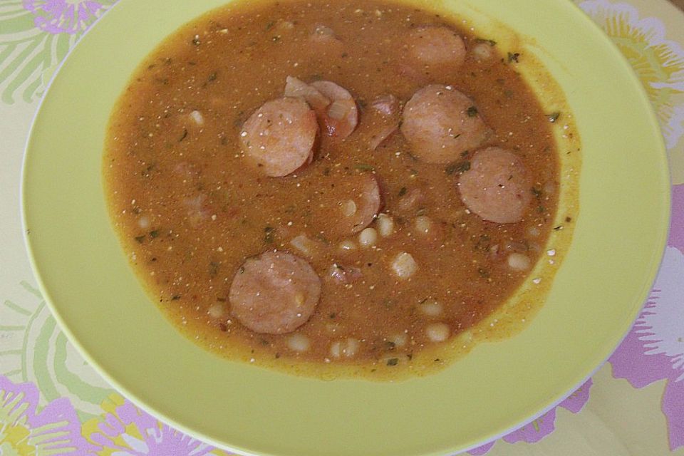 Serbische Bohnensuppe