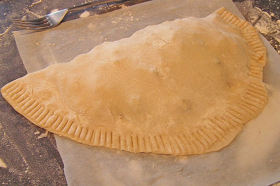 Pizza Calzone