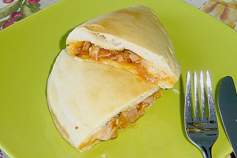 Pizza Calzone