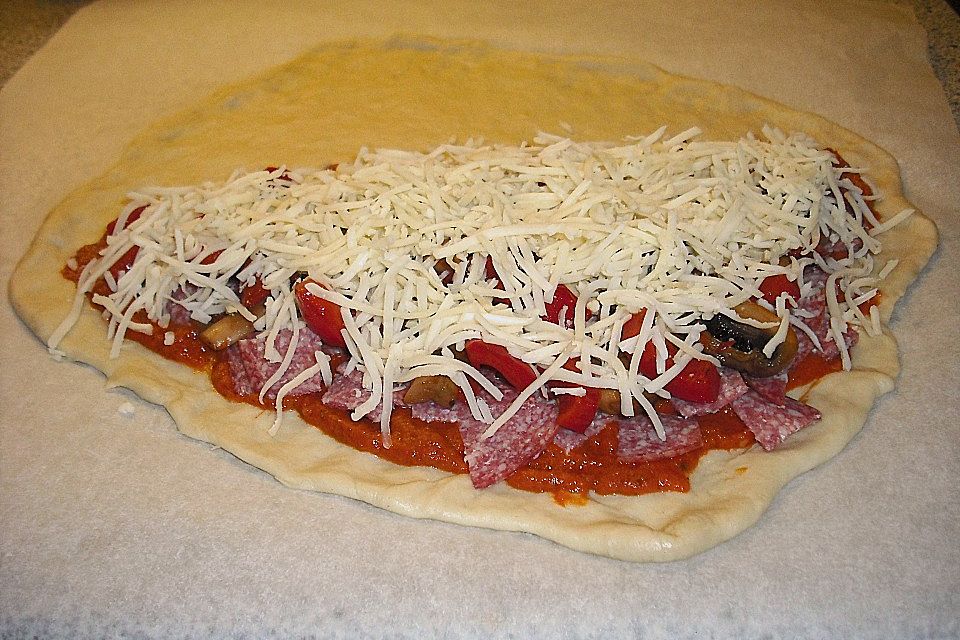 Pizza Calzone