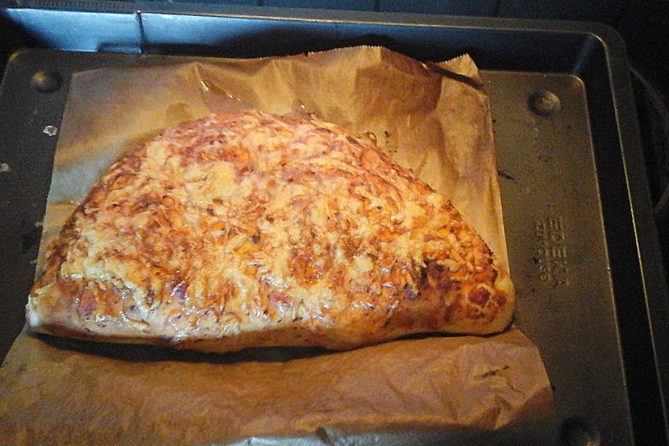 Pizza Calzone