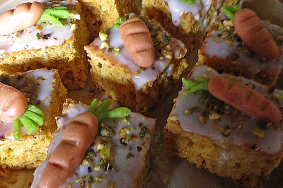 Weltbester Möhrenkuchen mit Frischkäseguss