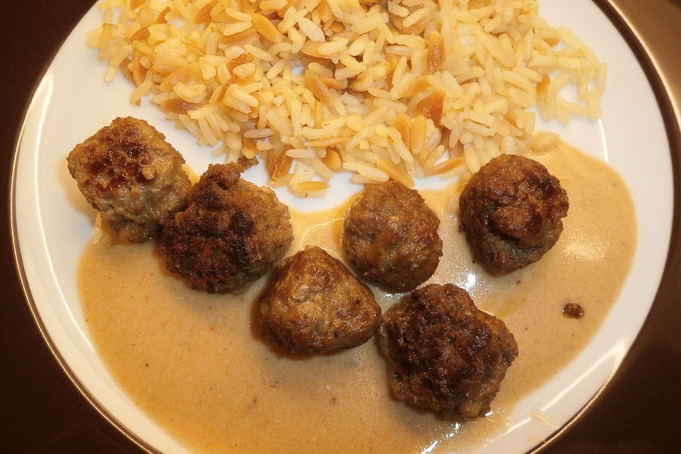 Köttbullar