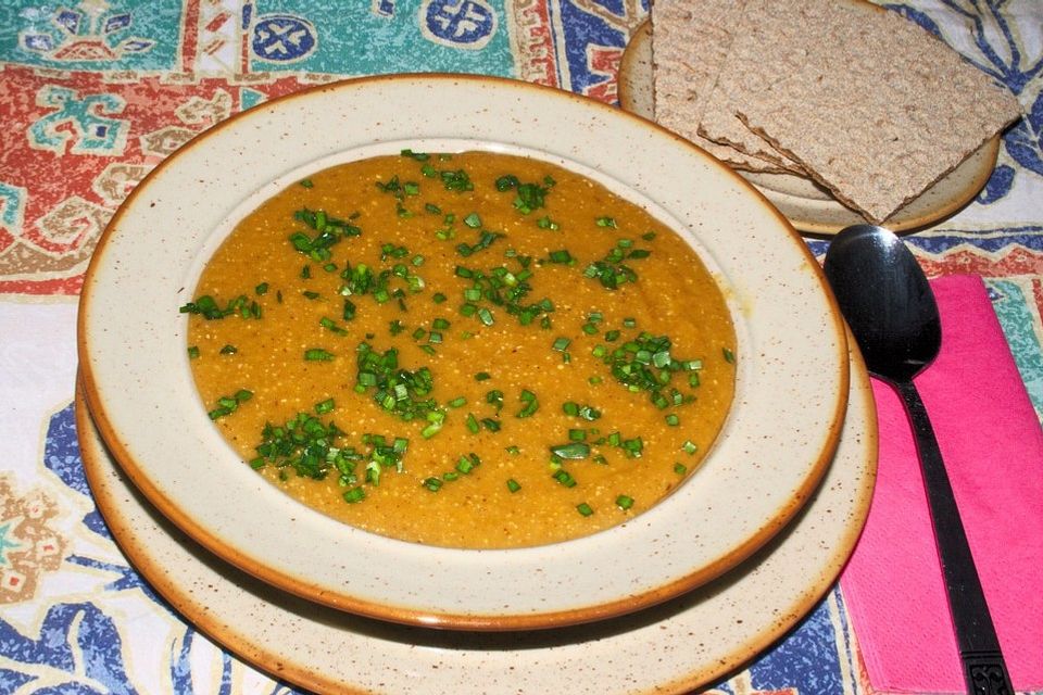 Schwedische Erbsensuppe