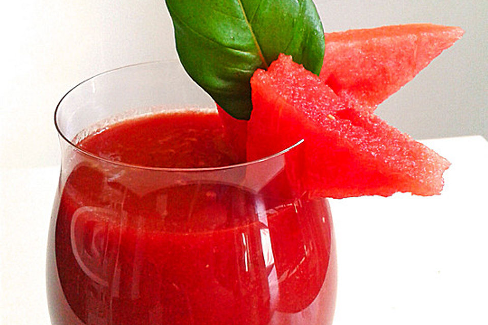 Wassermelonen-Granatapfel-Gazpacho