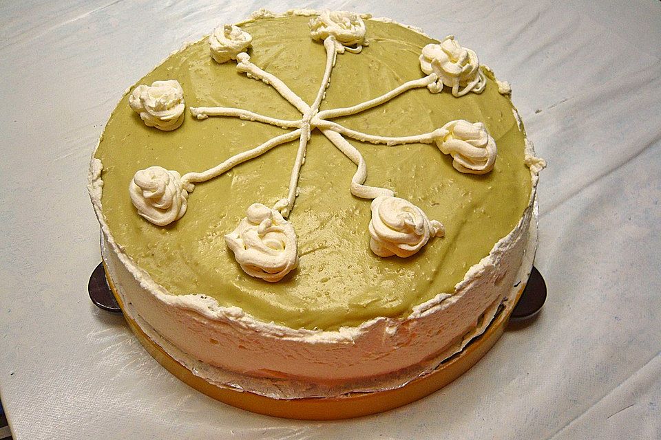 Avocado Käse-Sahne Torte