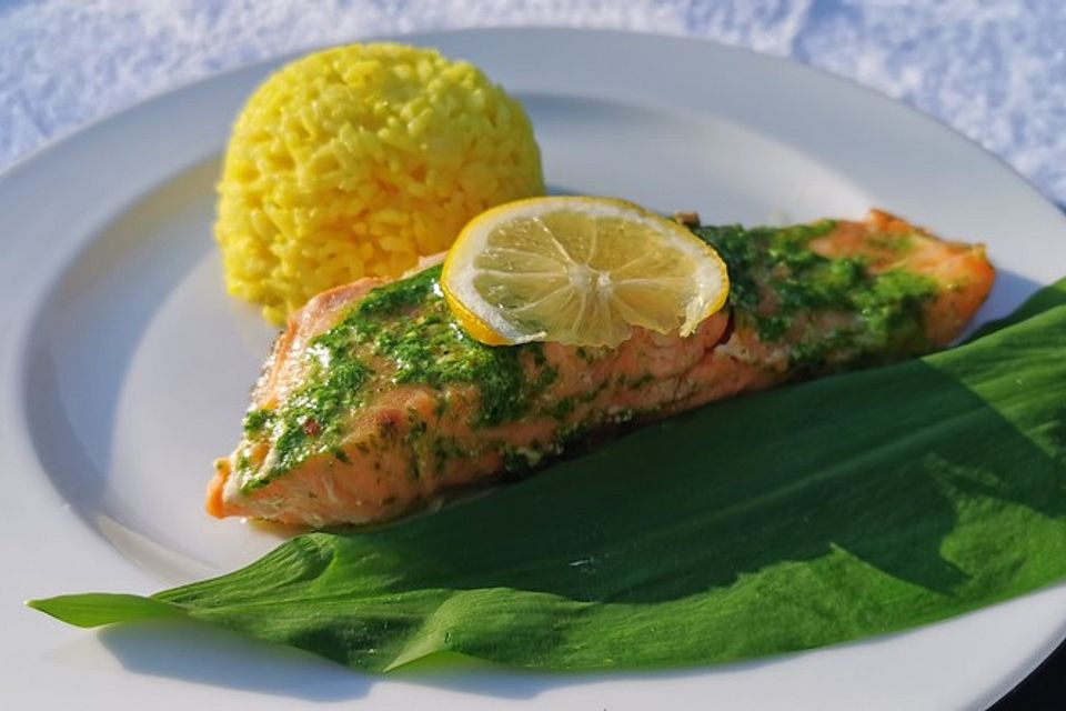 Lachs mit Bärlauchbutter