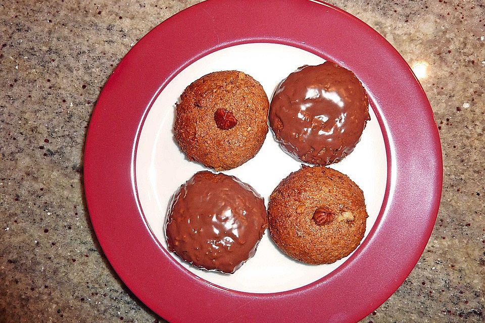 Elisenlebkuchen mit Marzipan