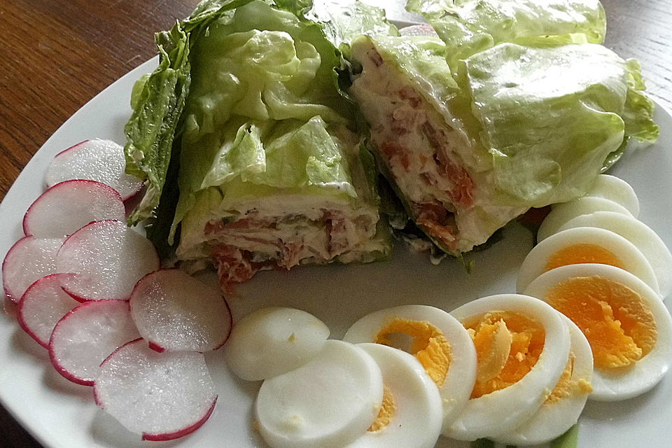 Salat-Wrap mit Räucherlachs