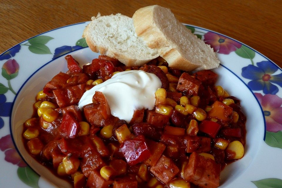 Wurstgulasch "Chili con Wurst"