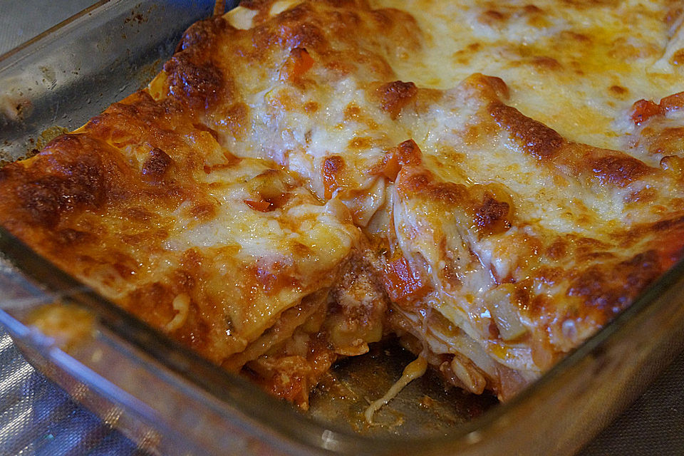 Lasagne mit buntem Gemüse