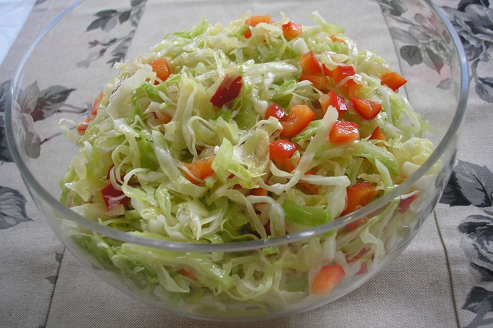 Spitzkohlsalat