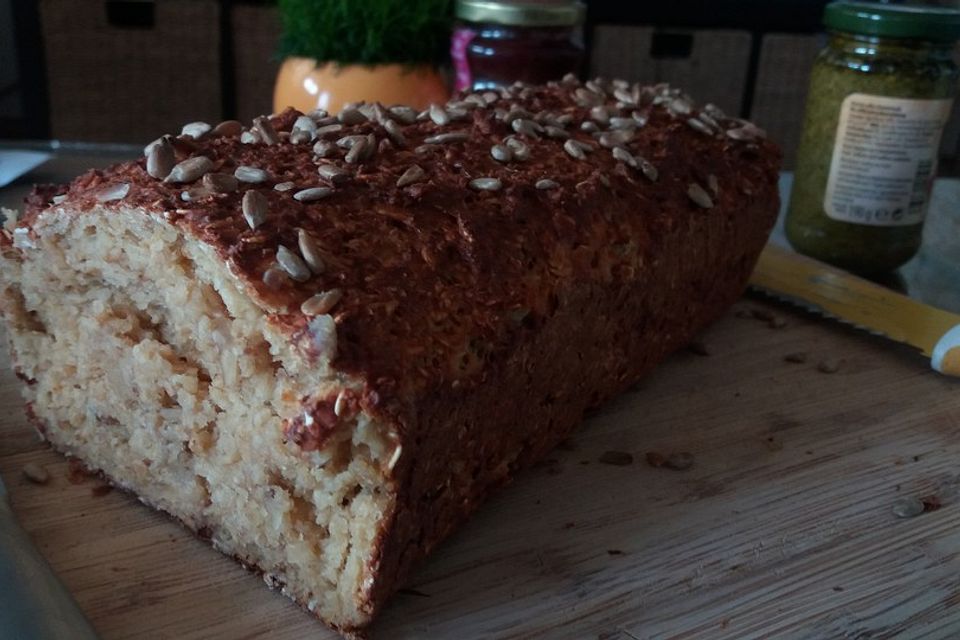 Haferflocken-Quark-Brot