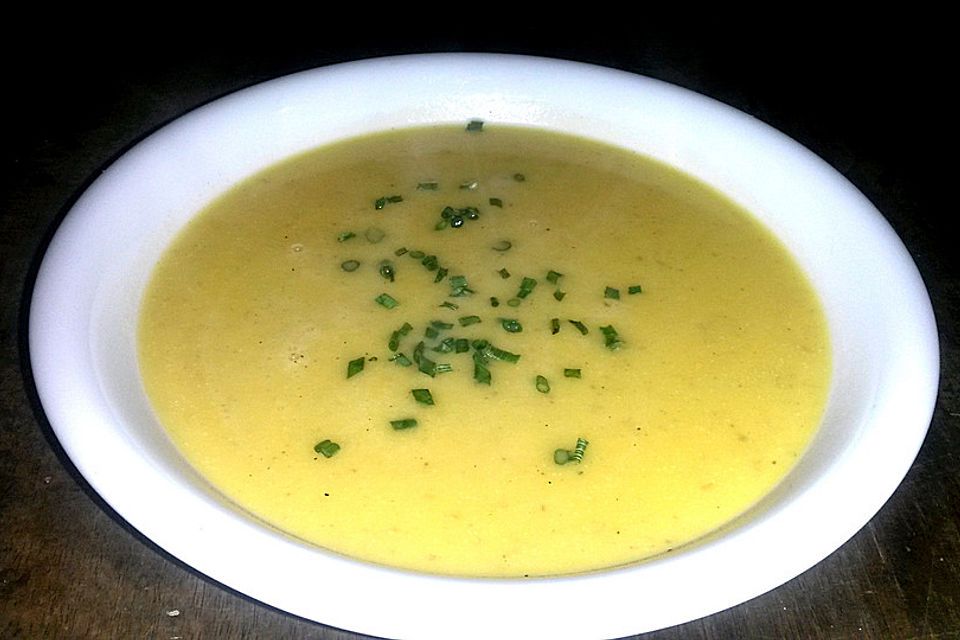 Kürbis-Kokos-Suppe