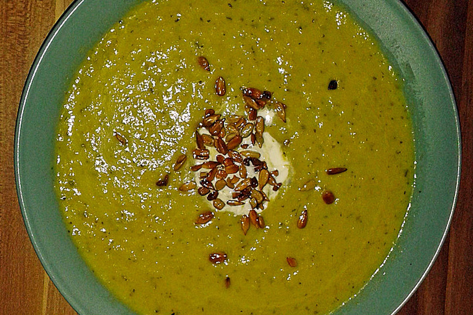 Zucchini-Lauch-Senf-Suppe