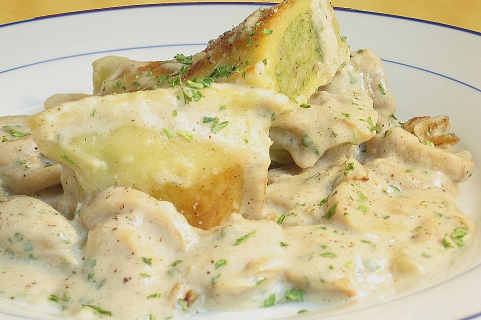 Maultaschen in Champignon - Sahne