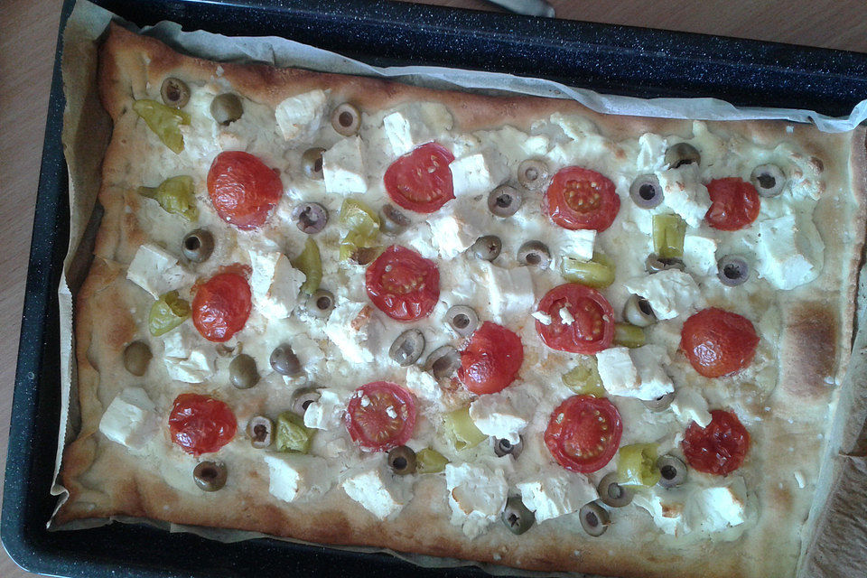 Griechischer Flammkuchen