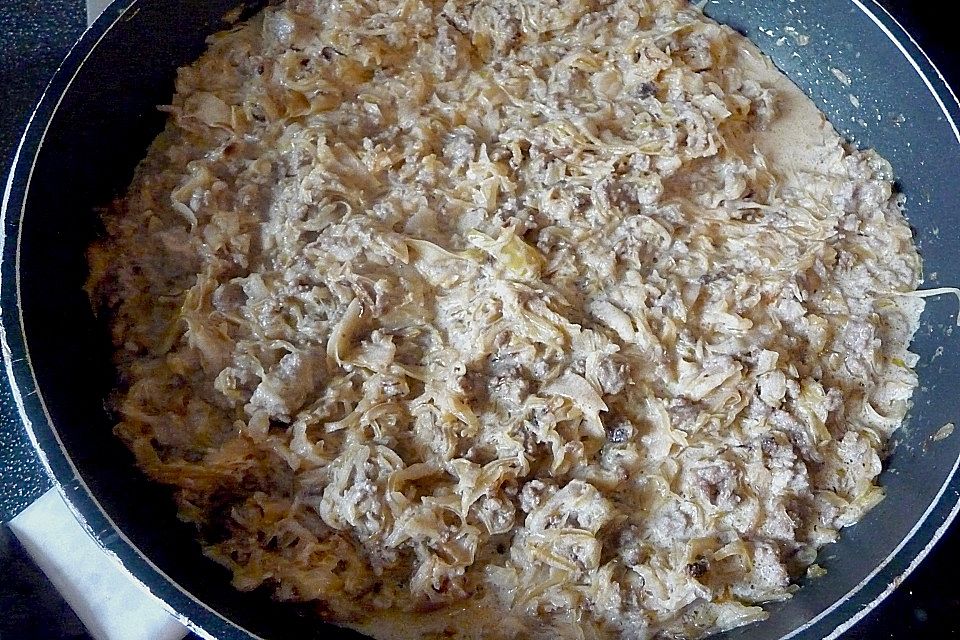 Hack-Sauerkraut-Pfanne