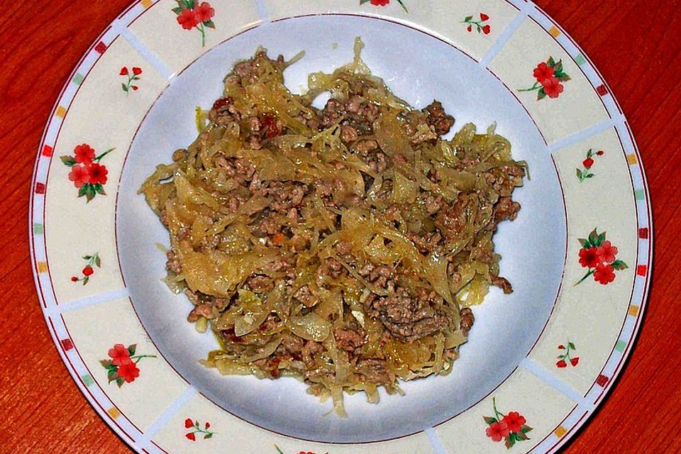 Hack-Sauerkraut-Pfanne