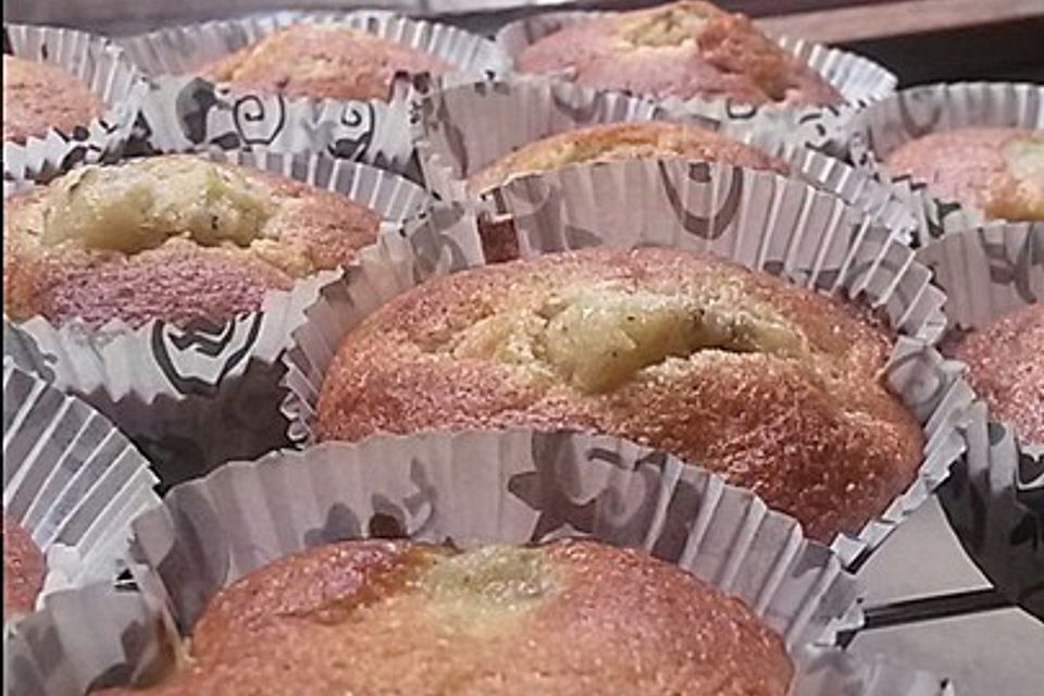 Bananen-Kiwi-Muffins