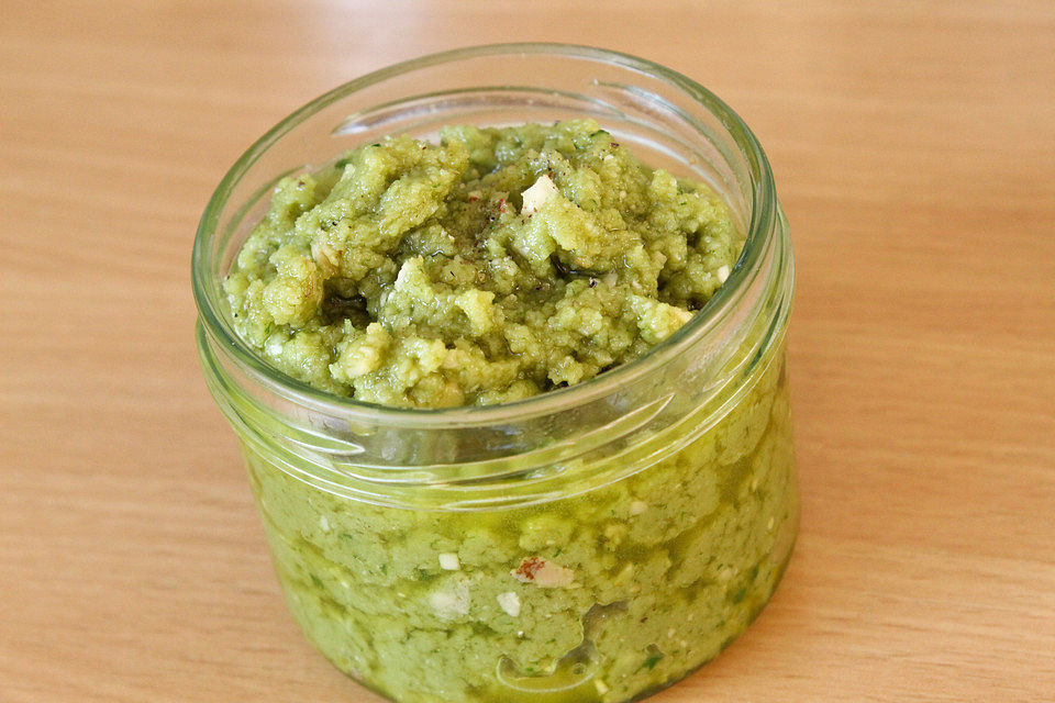 Bärlauch-Cashew-Pesto