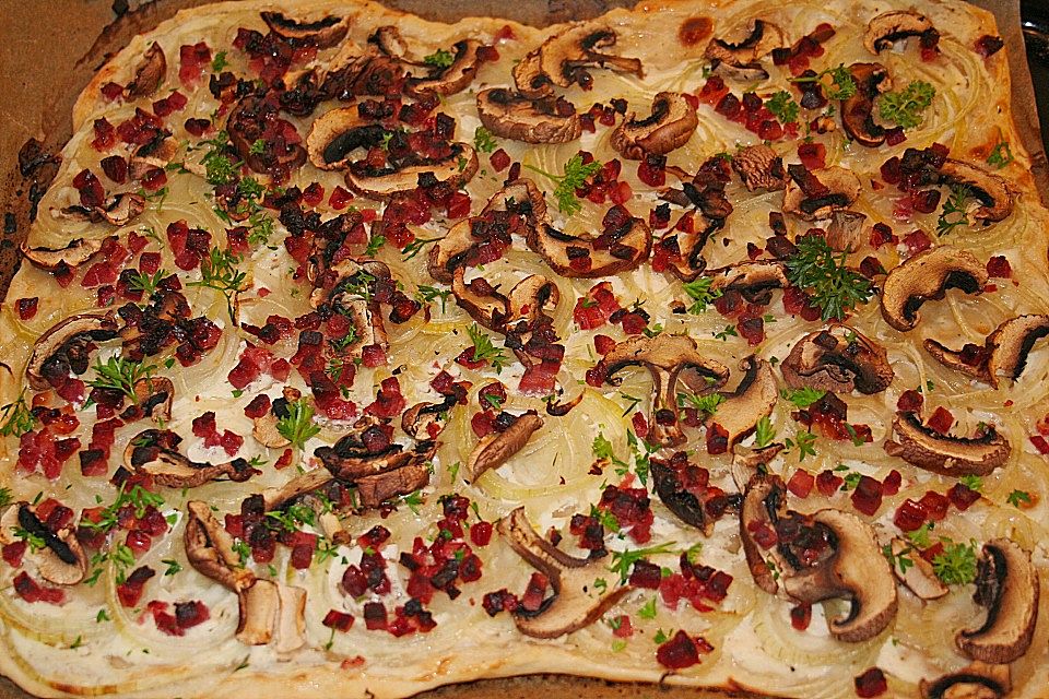 Elsässer Flammkuchen